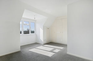 Bedroom- click for photo gallery